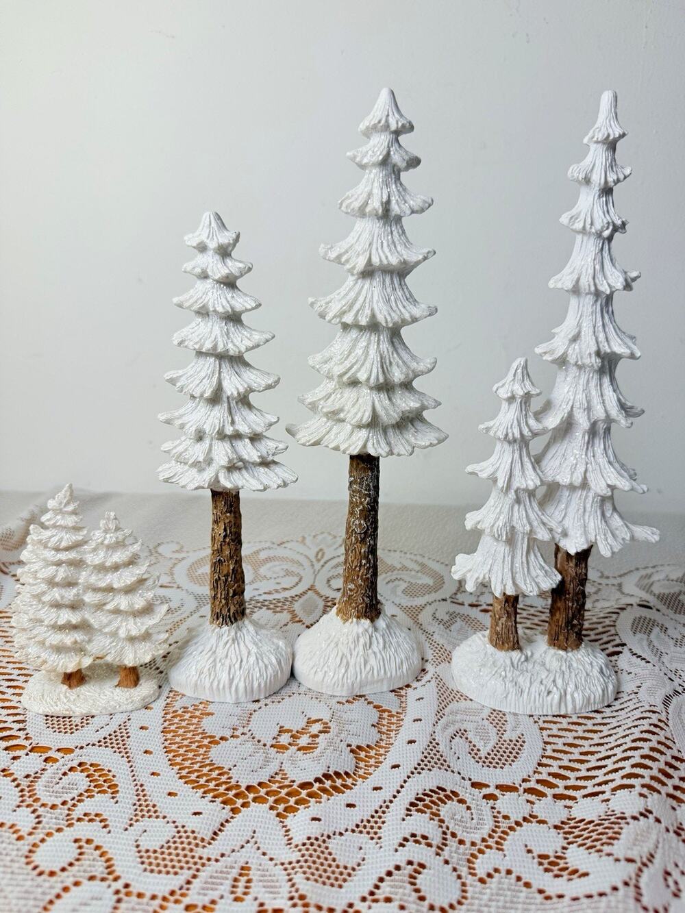 Midwest of Cannon Falls White Resin Christmas Tree Figurines 7in 1992